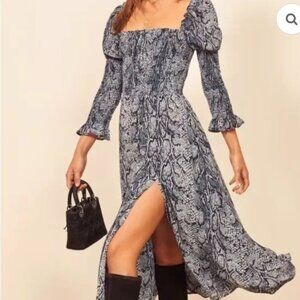 Reformation Rosamund Blue Snake Print Smocked Midi Dress Size Medium